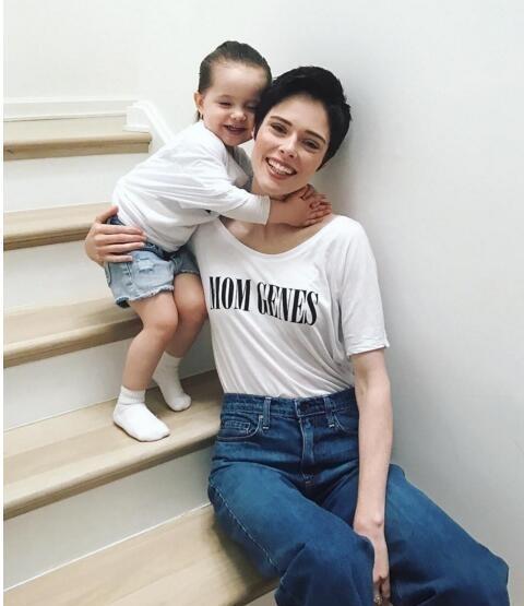 Coco Rocha与女儿Ioni的完美母女装