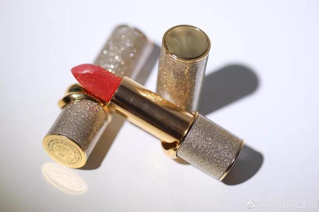 Pat mcgrath labs 圣诞限量版闪耀亮片口红