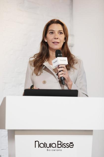 Natura Bissé悦碧施集团全球科研创新高级副总裁Patricia Fisas女士分享