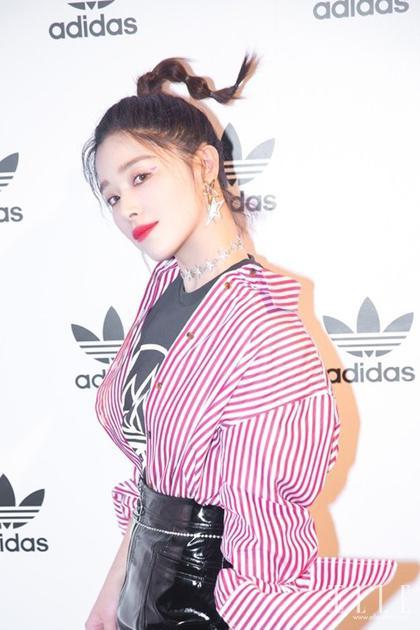 阚清子