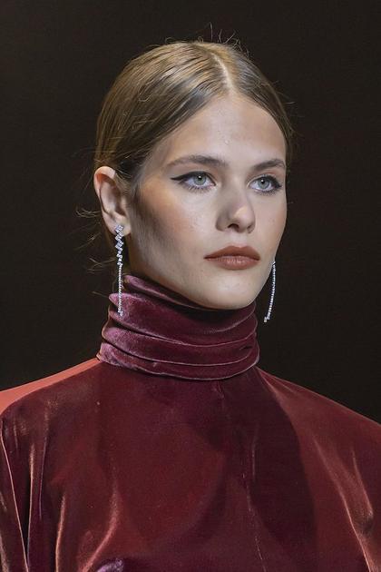 Cushnie 来源:fashionista