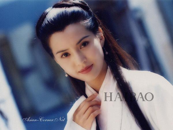 李若彤扮演的小龙女