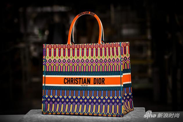 DIOR BOOK TOTE手袋