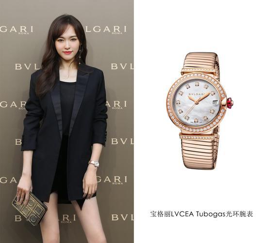 唐嫣佩戴宝格丽LVCEA Tubogas玫瑰金钻石光环腕表