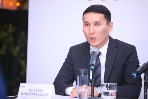 哈萨克斯坦共和国驻华大使馆投资顾问苏尔坦加利·金扎库洛夫(Sultangali Kinzhakulov)