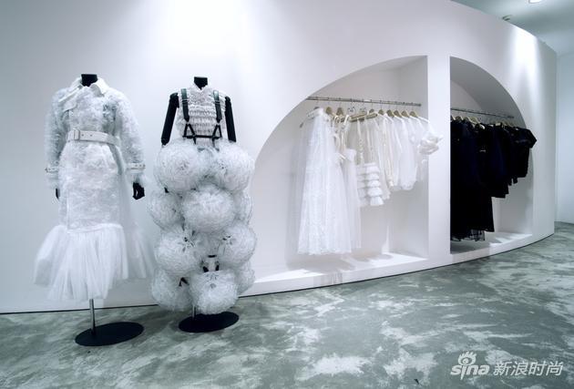 Noir Kei Ninomiya, 2F