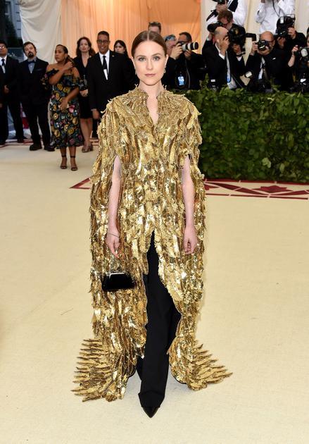 Evan Rachel Wood穿Altuzarra金色羽毛礼服