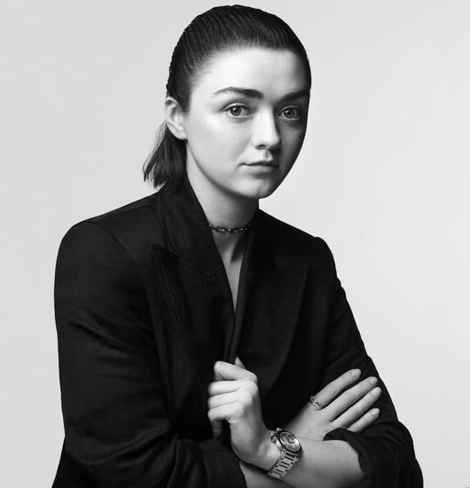 演员Maisie Williams(麦茜·威廉姆斯)演绎Pasha de Cartier腕表