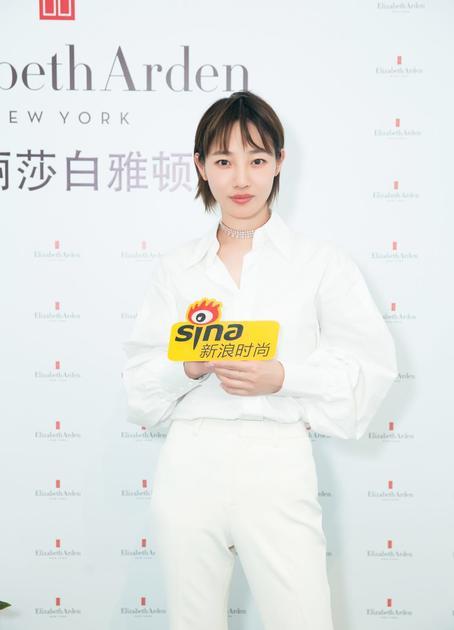 伊丽莎白雅顿中国区品牌代言人:白百何