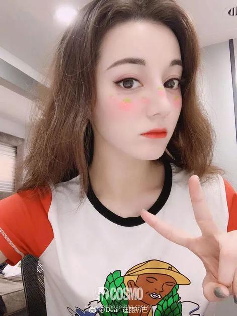 (发量多到需要剃发际线的热巴)