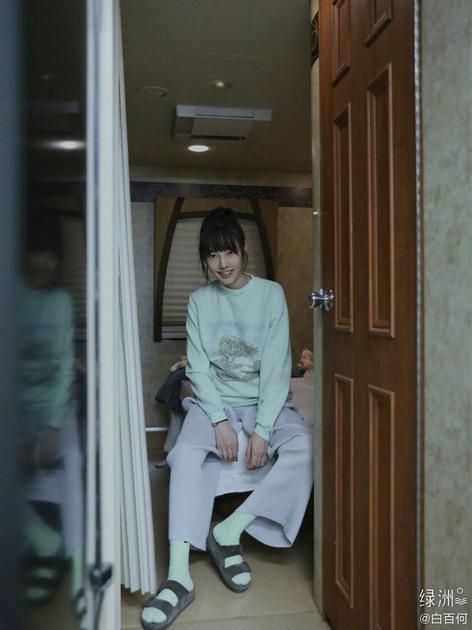 白百何私服