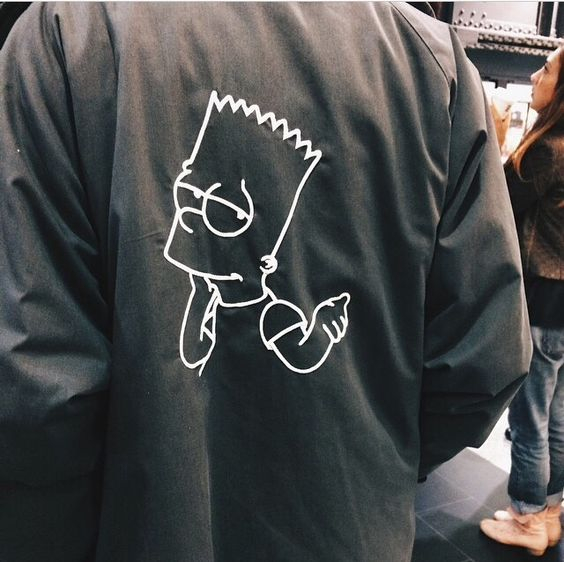 街拍中的辛普森外套