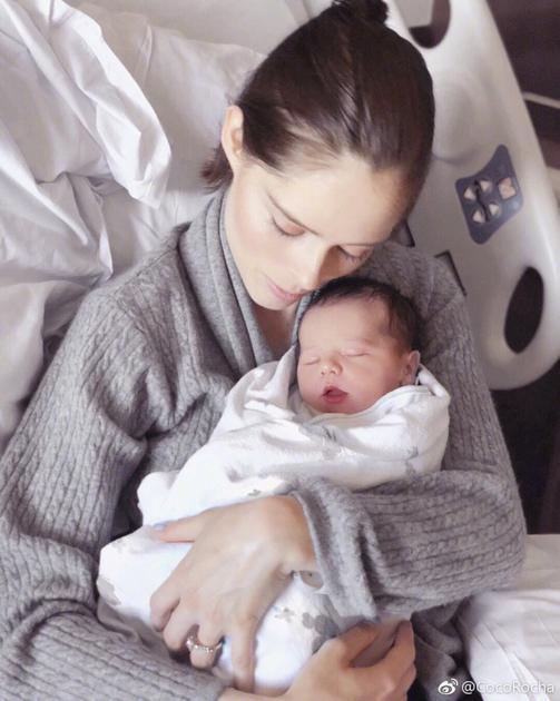 Coco Rocha诞下二胎男婴,取名 Iver Eames Conran