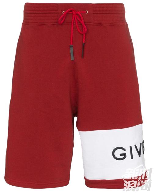 GIVENCHY