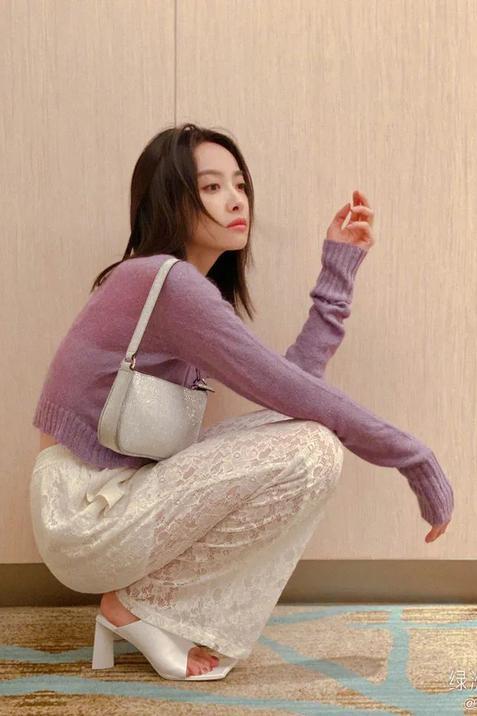 宋茜,鞋:BALENCIAGA