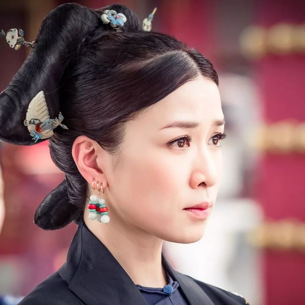 娴妃佘诗曼