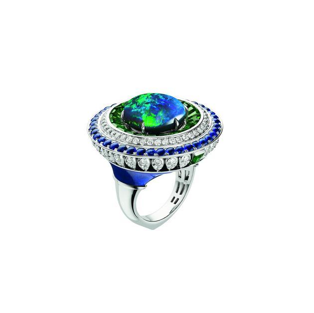 CHAUMET “筑艺万象”高定珠宝套系 穹庐华盖 篇章作品