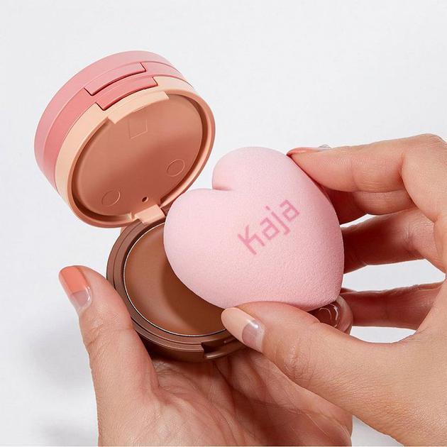图片来源: Instagram 作者makeupworldnews