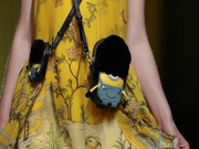 FLONAKED二次携手MINIONS小黄人玩转跨界 强势登陆上海时装周
