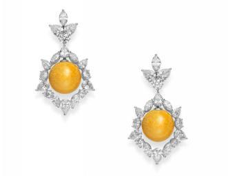 MIKIMOTO 18K白金美乐珍珠耳环配钻石 RMB 4,480,000