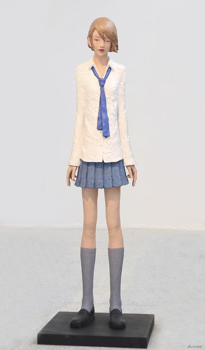 北川宏人《Jun Mizuno》陶俑 丙烯 163X40X26cm 2011