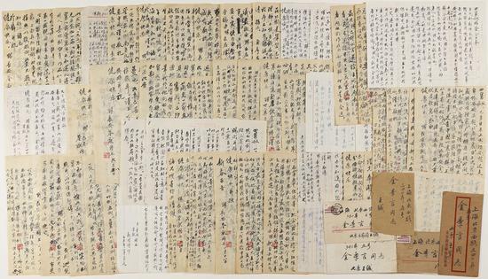 王世襄致金西厓有关整理出版《刻竹小言》全过程的重要信札三十四通 18万起拍,166.75万元成交。