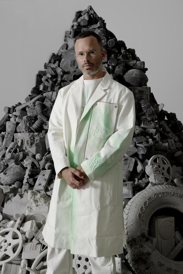 Daniel Arsham Artist Portrait-艺术家肖像
