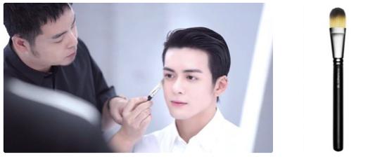(M·A·C魅可#190经典底妆刷,RMB350)