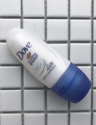 多芬爽身香体走珠乳液 40ml / 30元