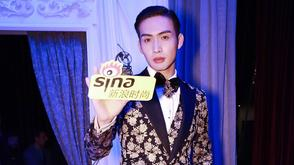 张彬彬米兰男装周T台首秀