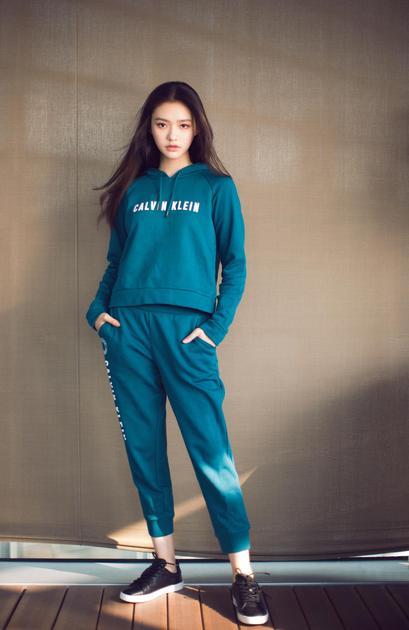 Calvin Klein Performance宣布林允成为亚太区品牌形象代言人