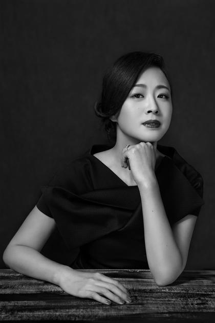 Dior迪奥香氛世家大使 知名葡萄酒行业专家佟莉莉