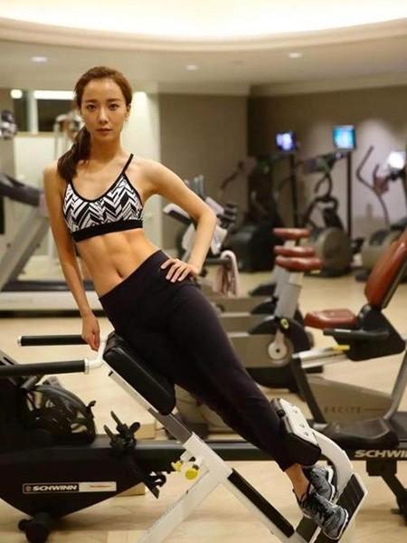 王珞丹