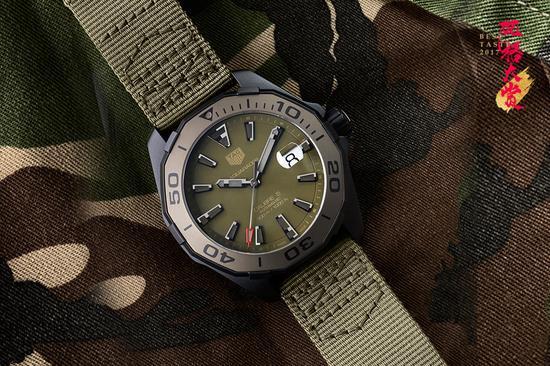 泰格豪雅Aquaracer竞潜系列Camouflage越野腕表(军绿款)