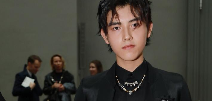 陈飞宇现身Dior Homme大秀