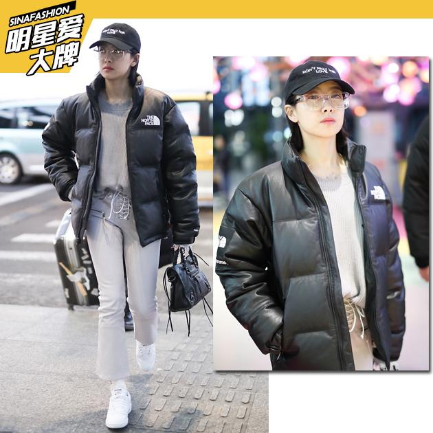 宋茜穿廓形羽绒服玩转韩式街头风