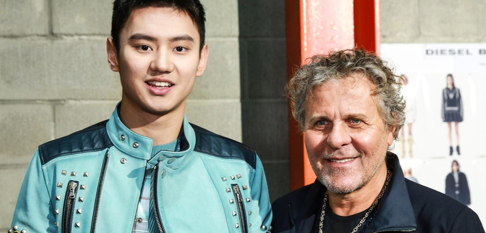 宁泽涛铆钉装亮相男装周