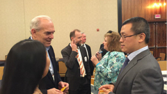 巴菲特股东大会中国投资人酒会现场