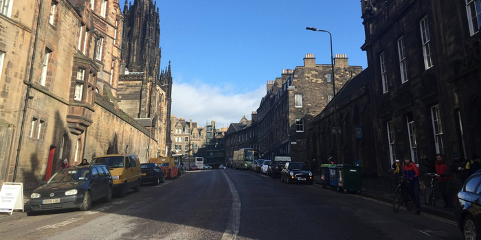 英国和欧盟同意加速推进脱欧谈判 分手费是谈