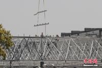 特斯拉中国超级工厂进入屋面铺装阶段