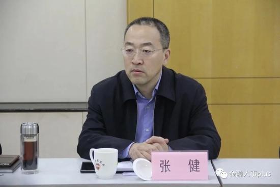 银保监会人事调整继续：王毅任消保局局长，郭武平任财会部主任，山西局迎来两位副局长