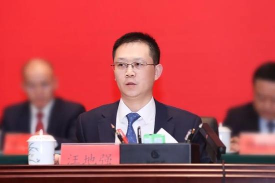 一条心 一盘棋 一股劲 凝心聚力开启习酒“君品文化建设年”——习酒集团“君品文化建设年”启动大会召开