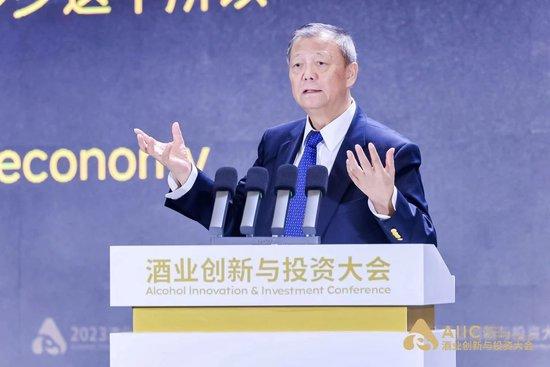 “办法总比困难多”，一群“最先看到远方的人”这样分解大变局