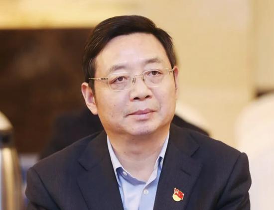 提级巡视不久，郑州银行原董事长王天宇被查