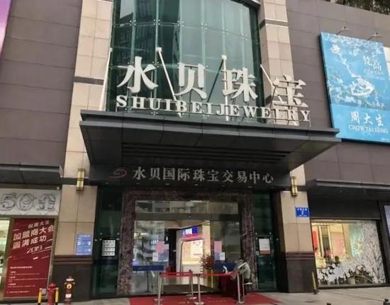 周大福，周生生，周大生傻傻分不清！珠宝行业再现农村包围城市真香定律