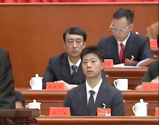 马龙当选为全国青联副主席,网友感叹:龙队从CCTV5到了CCTV1