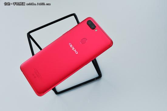 ▲OPPO R11s