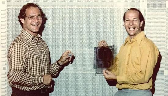 David Patterson(左)和Carlo Séquin,1981年
