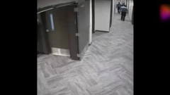 疑似记录：刘强东被警方带走过程