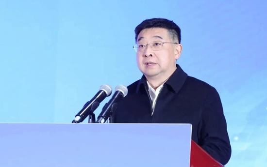 创新新材料科技股份有限公司董事长崔立新获选2022年度中国十大并购人物